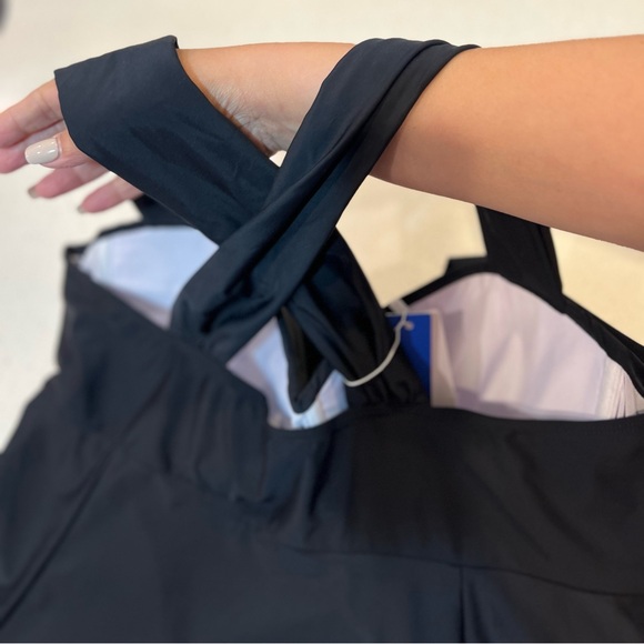 Cocopear Black One Piece Swimsuit 4XL with shorts - Picture 8 of 14